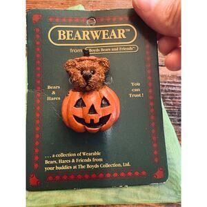 ALDEN...TRICK OR TREAT-BOYDS BEARS PIN #26022